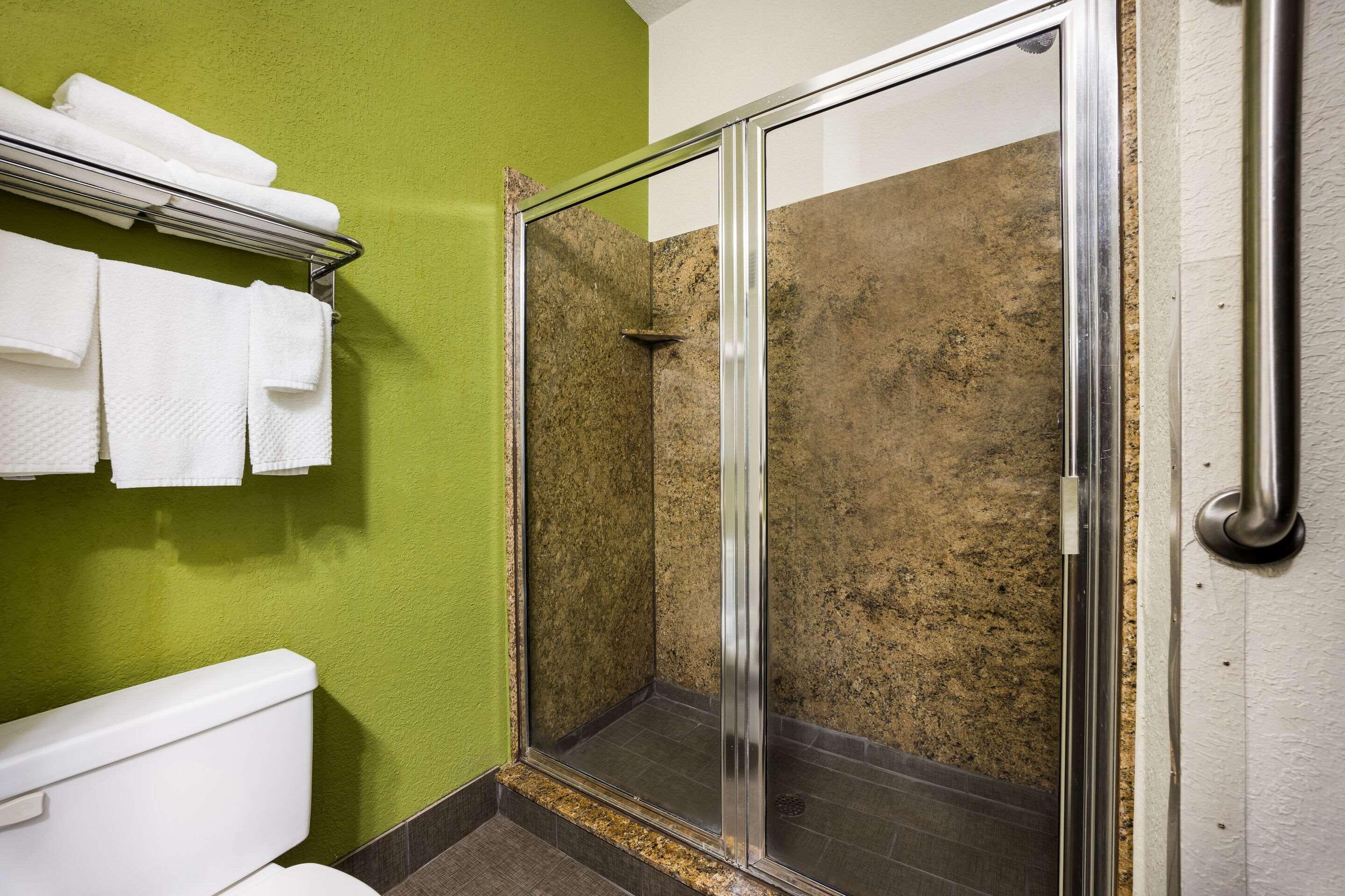 King Room with Whirlpool - Non smoking,1746902592:JPEG